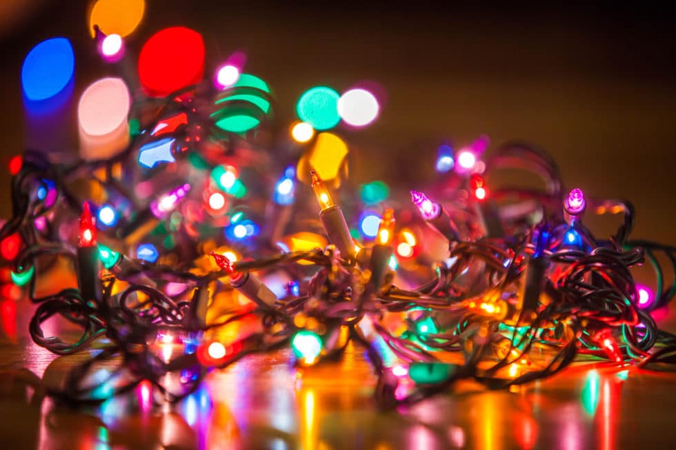 When Should Your Christmas Lights Come Down Shockley Electric